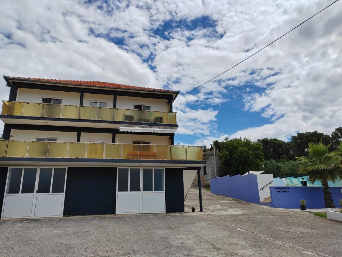 Apartment And Pool Nika Bibinje Exterior photo